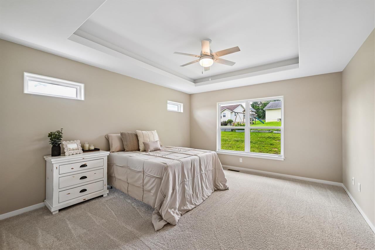 104 5th Ave Court Coggon IA 52218