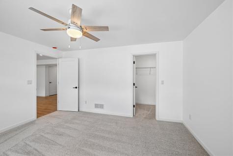 104 5th Ave Court Coggon IA 52218