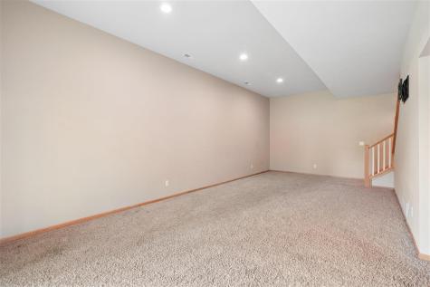 1721 12th Avenue Coralville IA 52241