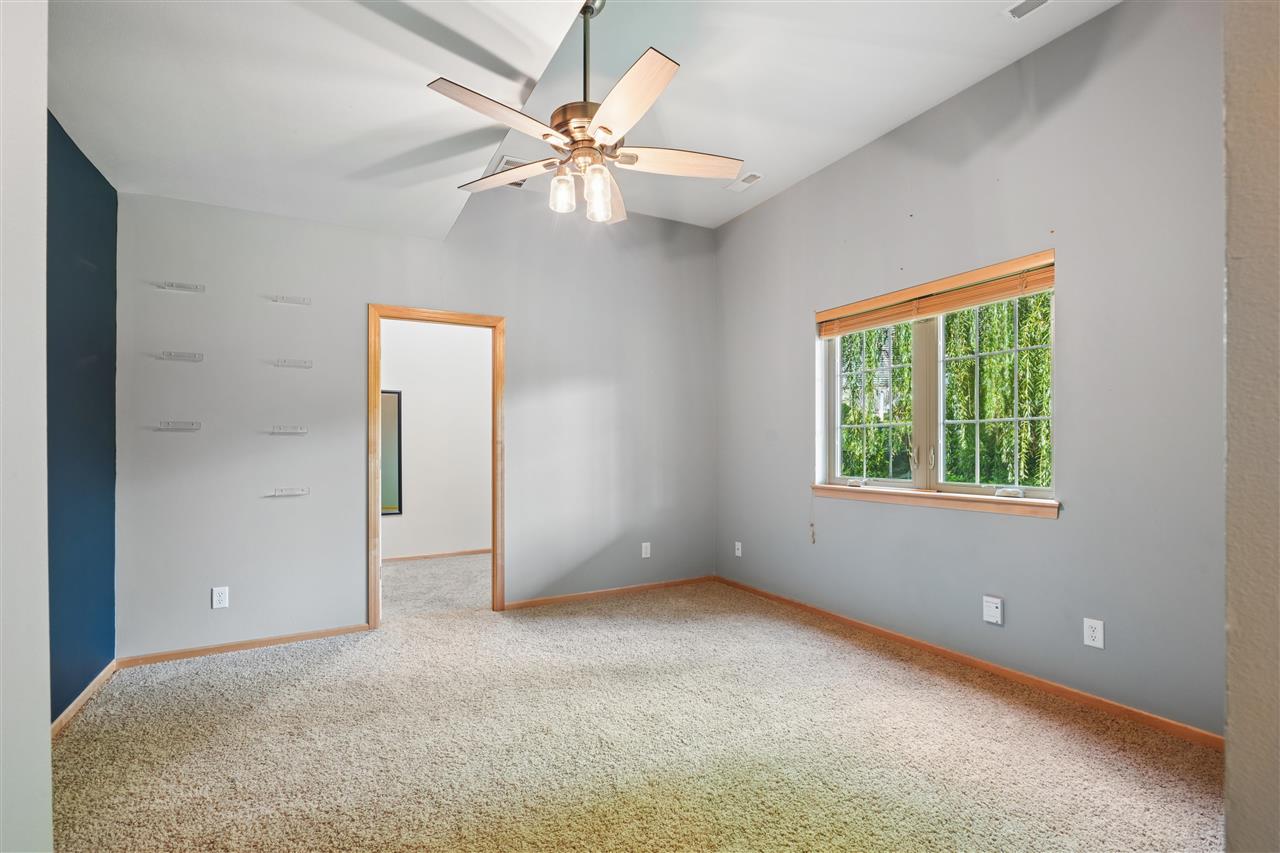 1721 12th Avenue Coralville IA 52241