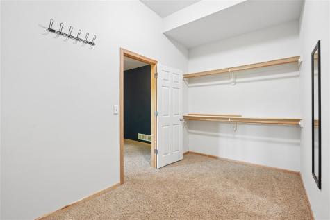 1721 12th Avenue Coralville IA 52241