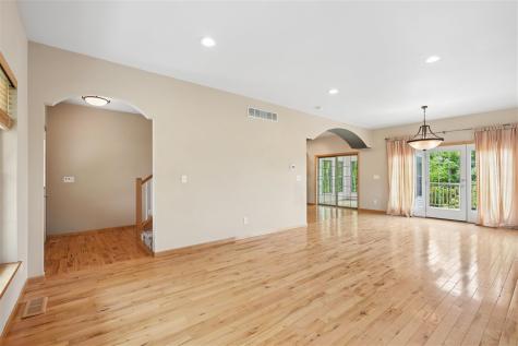 1721 12th Avenue Coralville IA 52241