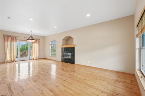 1721 12th Avenue Coralville IA 52241