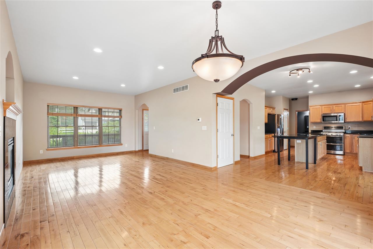1721 12th Avenue Coralville IA 52241