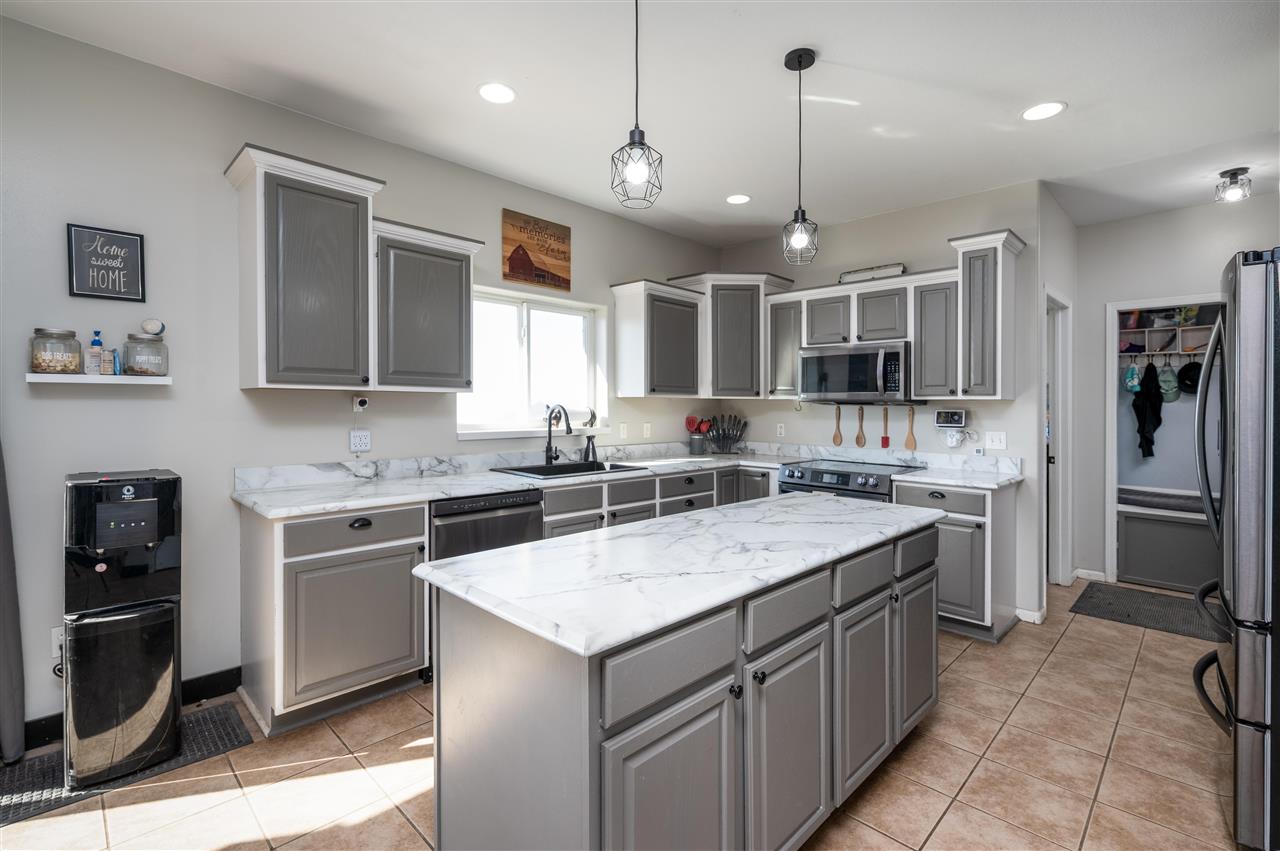3342 Portwood Drive Homestead IA 52236