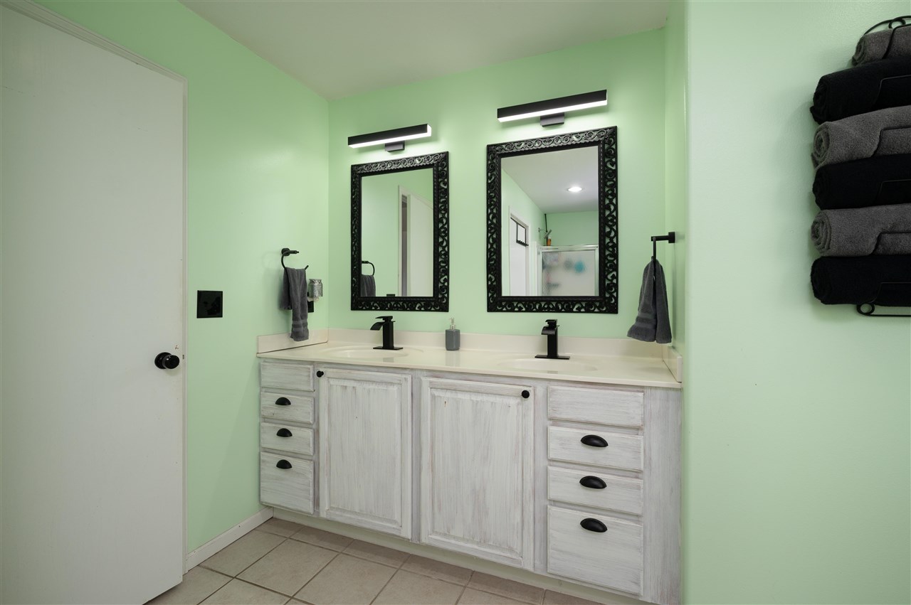 3342 Portwood Drive Homestead IA 52236