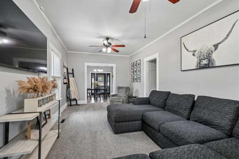 2700 3rd Avenue Marion IA 52302
