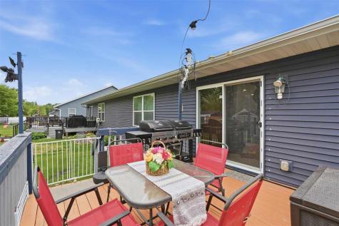 242 Elderberry Street Tiffin IA 52340