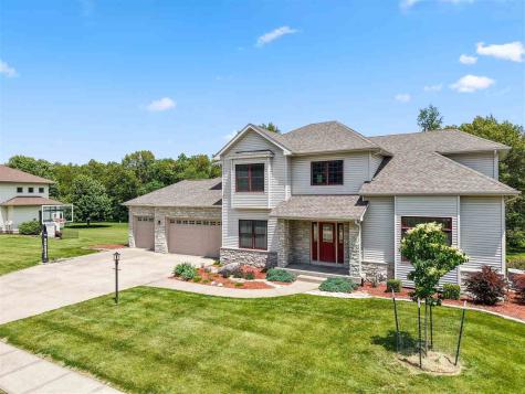 2221 Brown Deer Road Coralville IA 52241