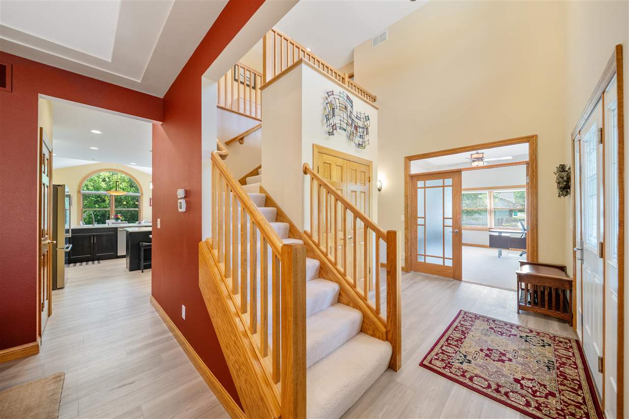2221 Brown Deer Road Coralville IA 52241