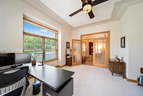 2221 Brown Deer Road Coralville IA 52241