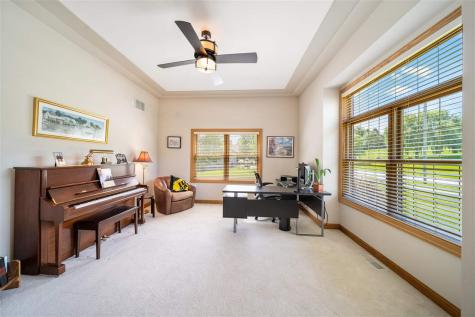 2221 Brown Deer Road Coralville IA 52241