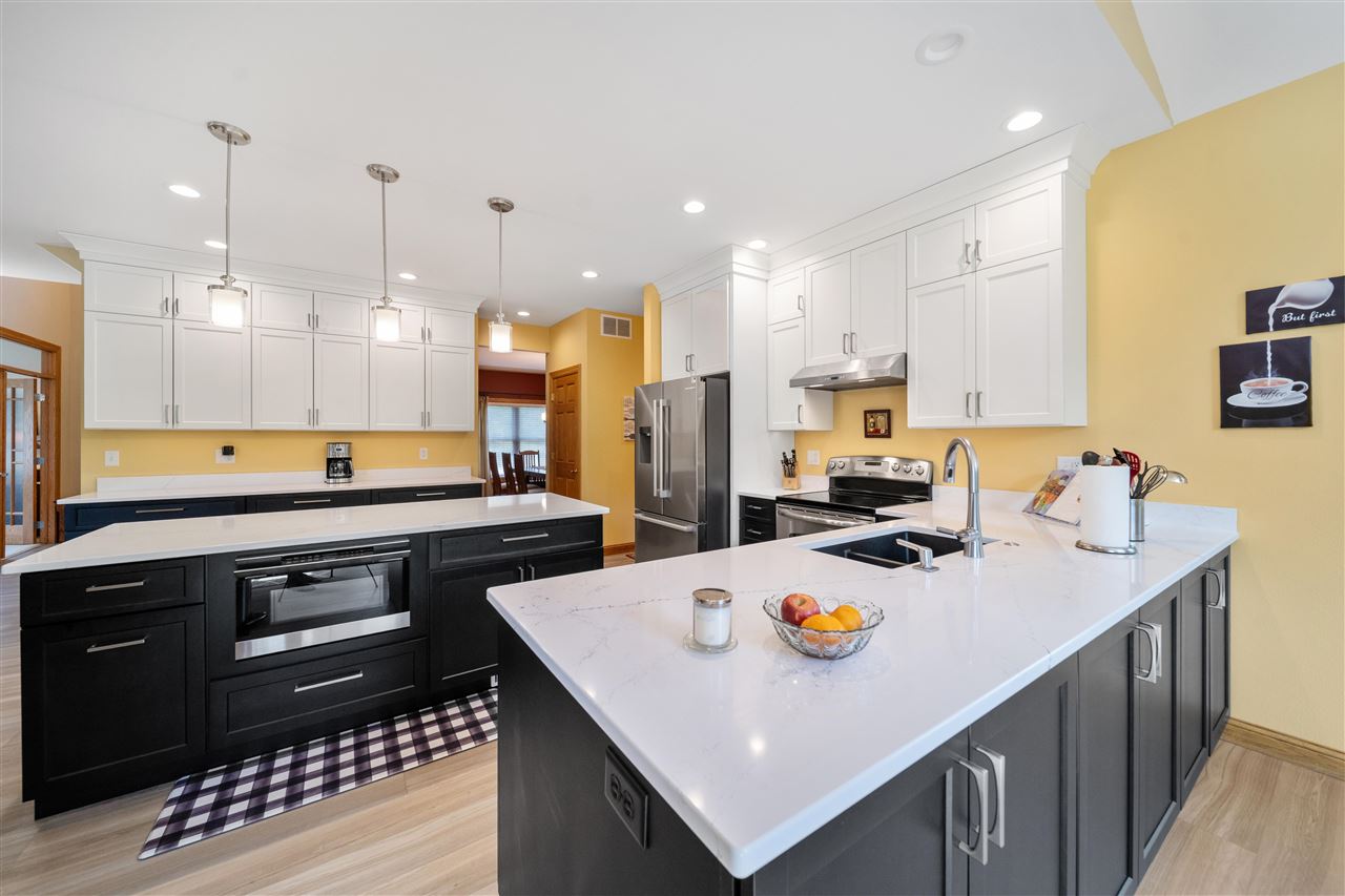 2221 Brown Deer Road Coralville IA 52241