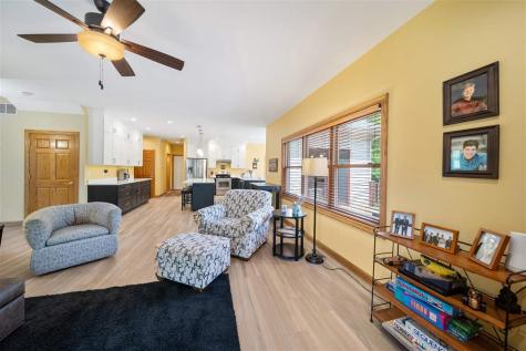 2221 Brown Deer Road Coralville IA 52241