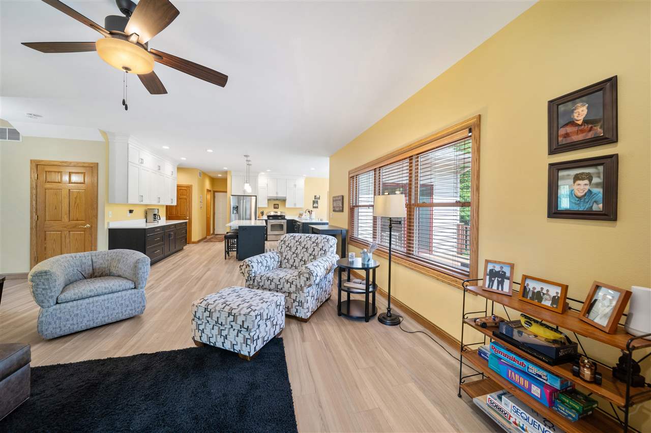 2221 Brown Deer Road Coralville IA 52241