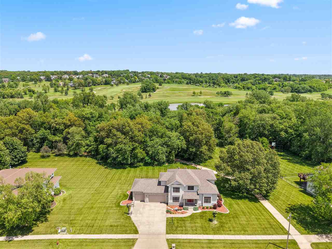 2221 Brown Deer Road Coralville IA 52241