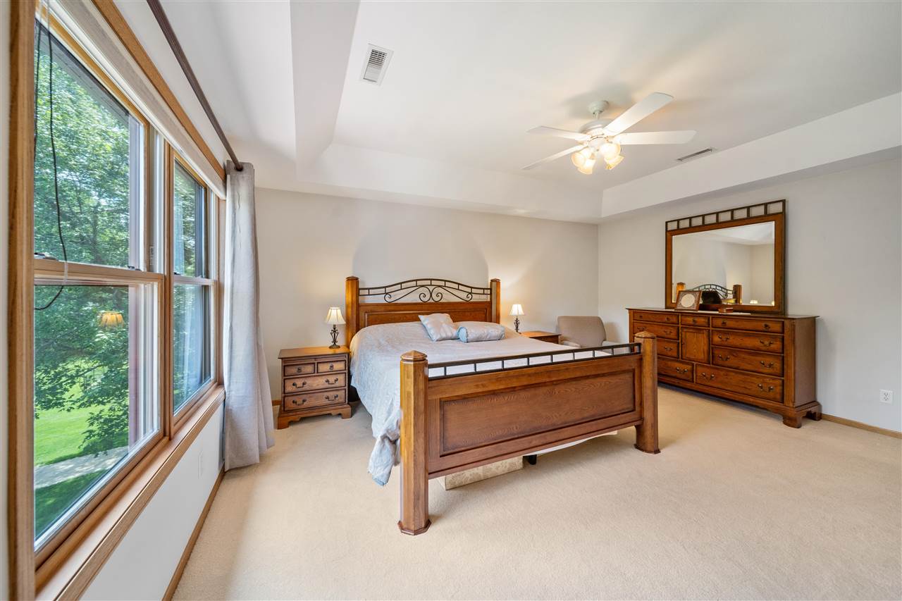 2221 Brown Deer Road Coralville IA 52241