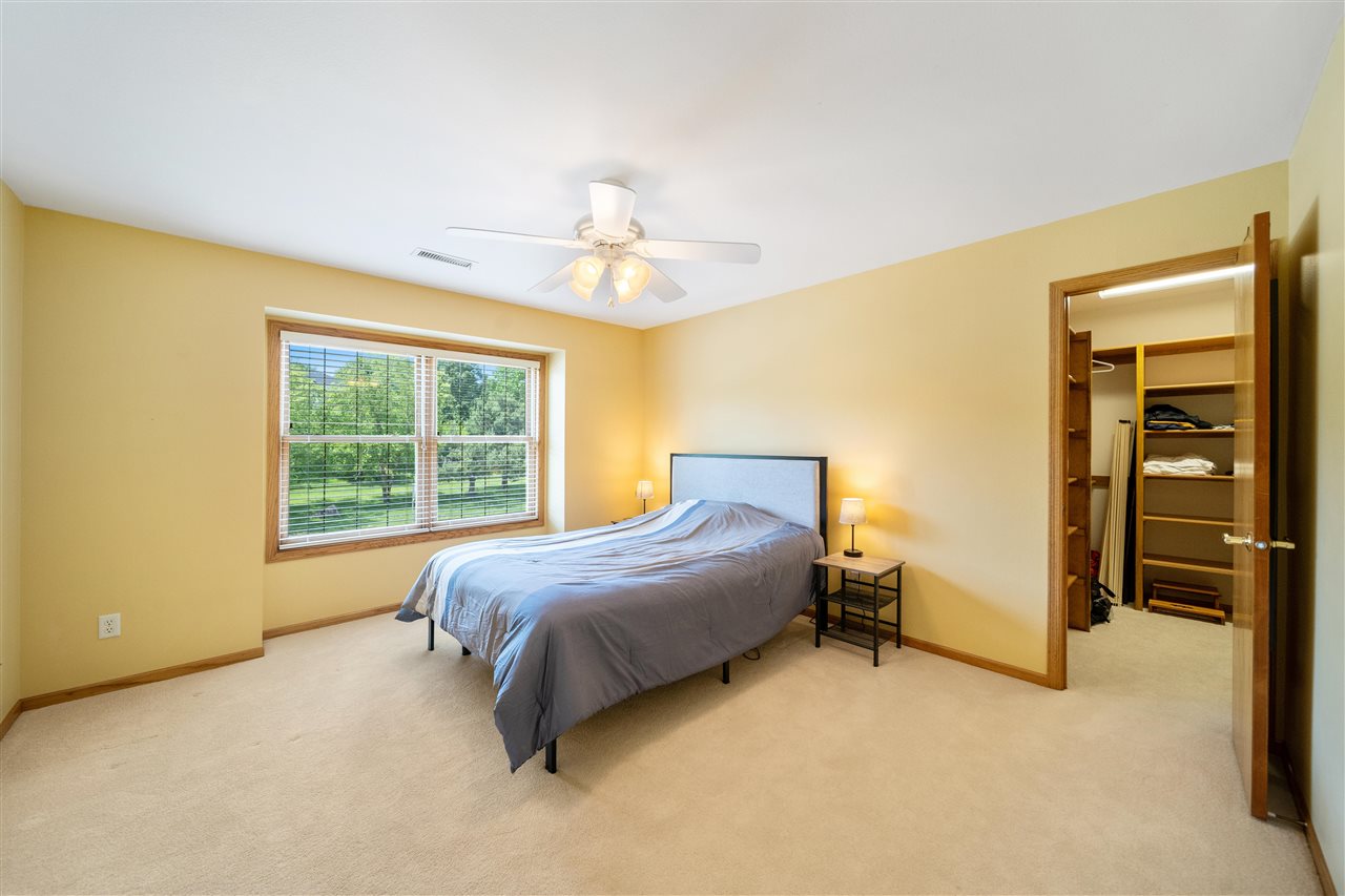 2221 Brown Deer Road Coralville IA 52241