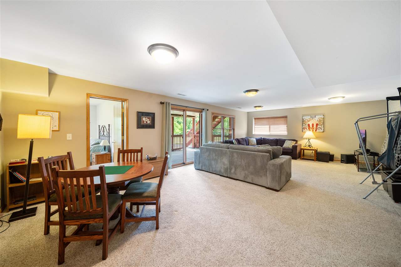 2221 Brown Deer Road Coralville IA 52241