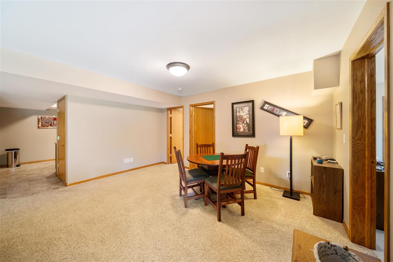 2221 Brown Deer Road Coralville IA 52241