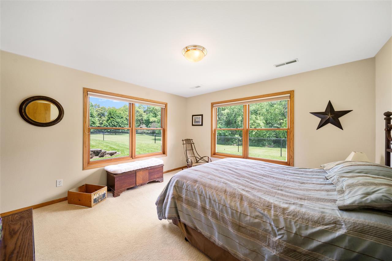 2221 Brown Deer Road Coralville IA 52241