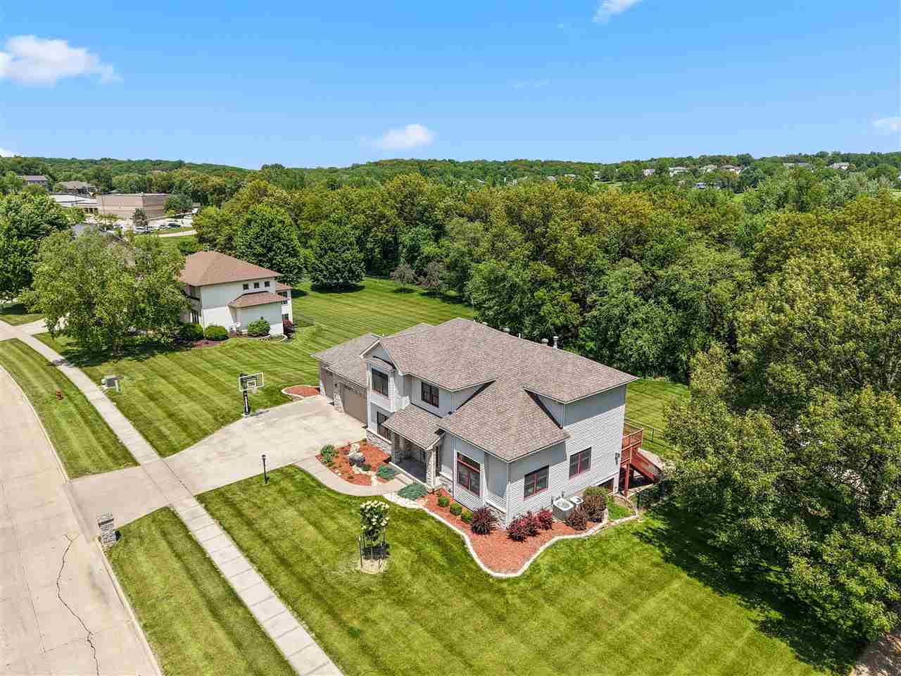 2221 Brown Deer Road Coralville IA 52241