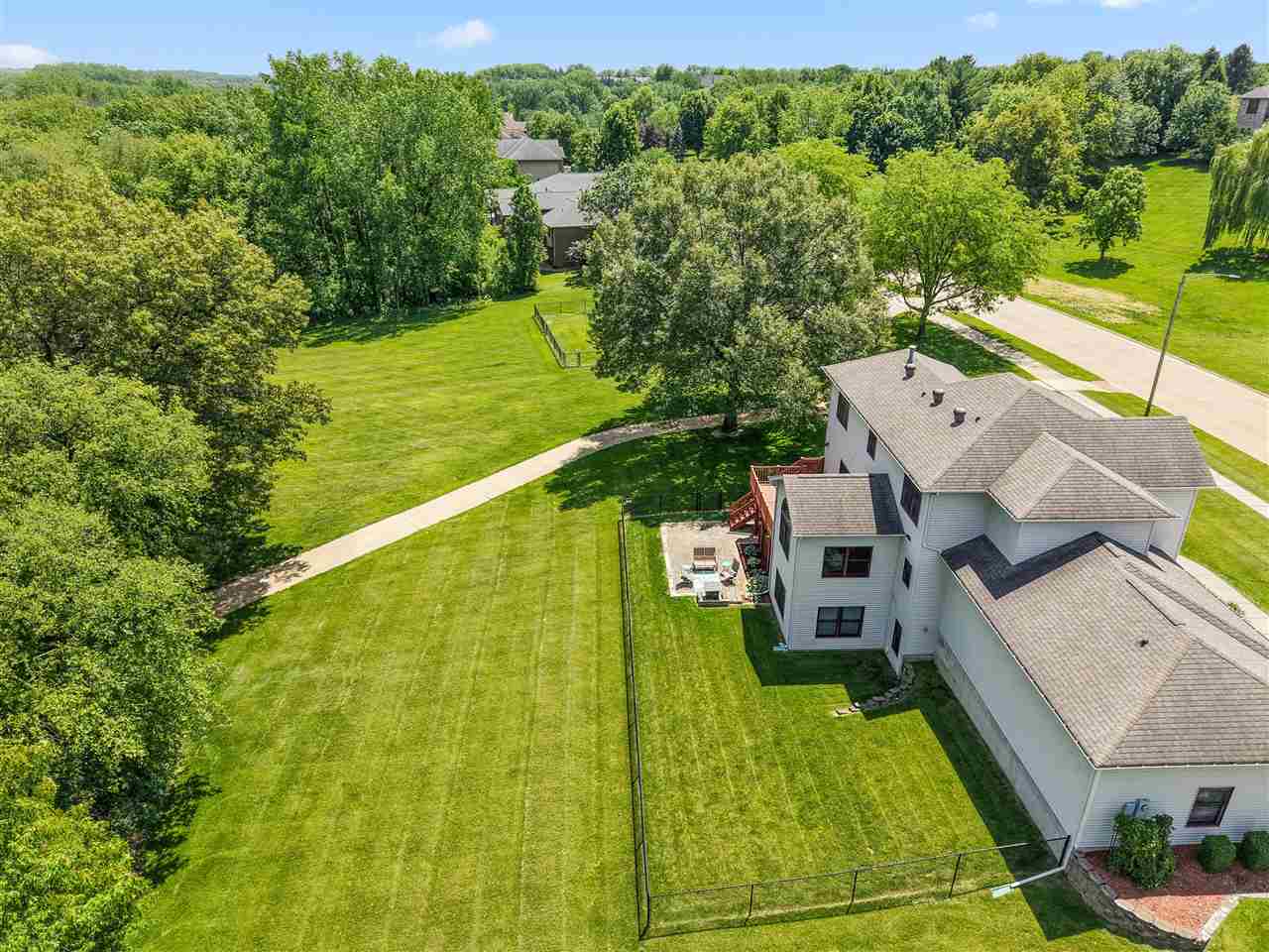 2221 Brown Deer Road Coralville IA 52241