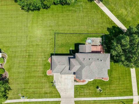 2221 Brown Deer Road Coralville IA 52241