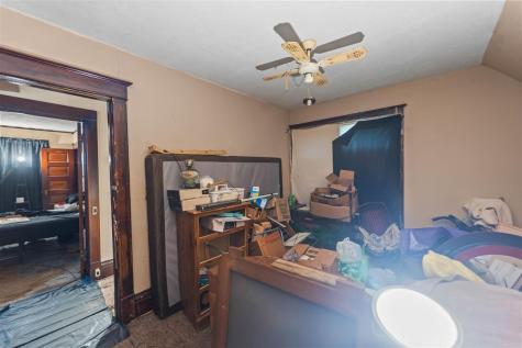 715 SW 1st Street Other IA 50525