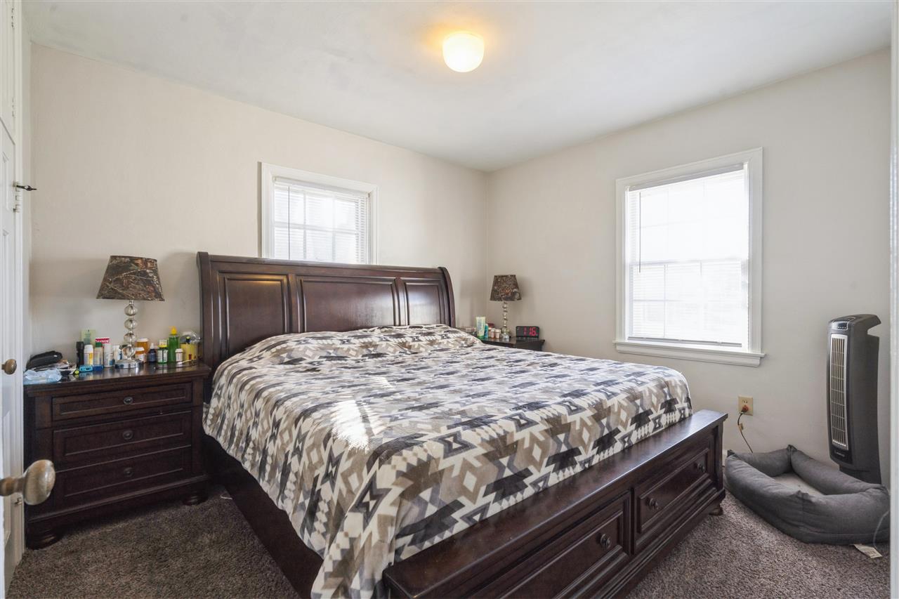 3718 C Avenue NE Cedar Rapids IA 52402