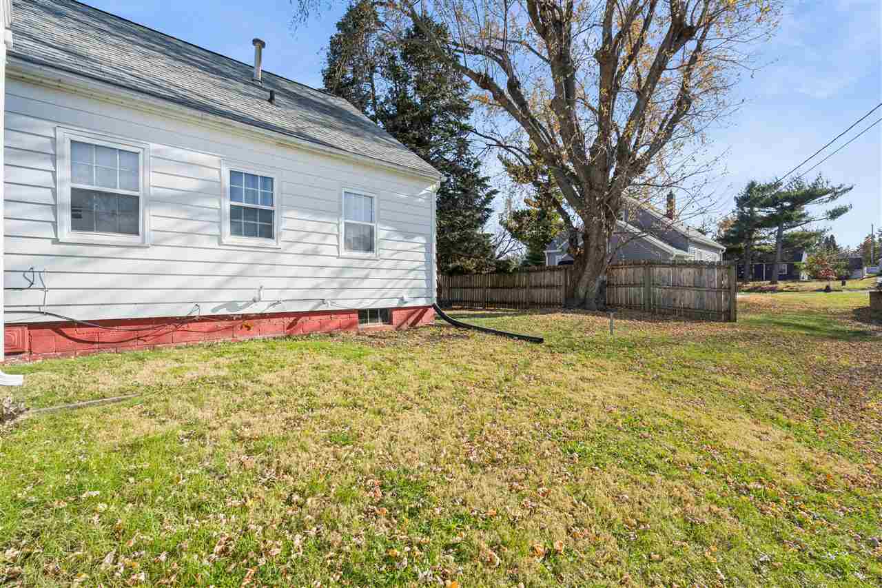 3718 C Avenue NE Cedar Rapids IA 52402