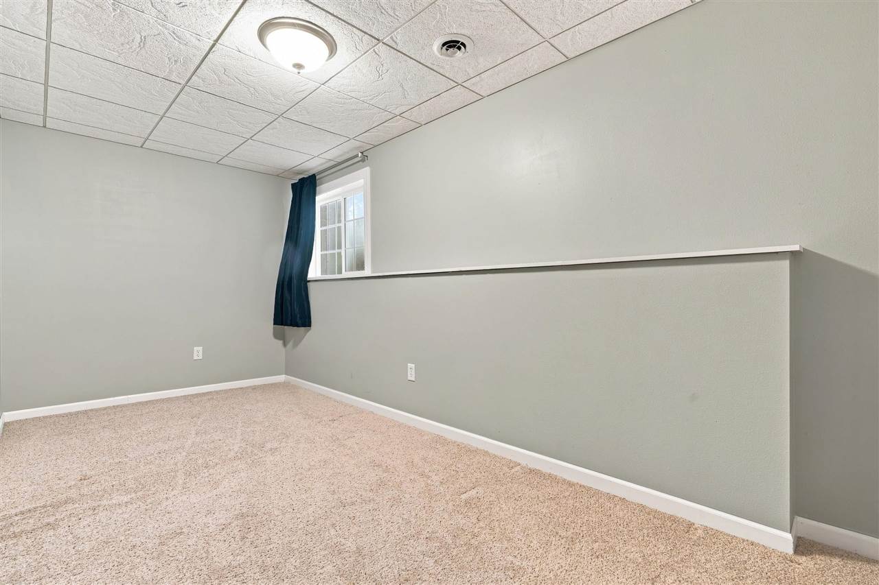 501 N Woodland Drive North English IA 52316