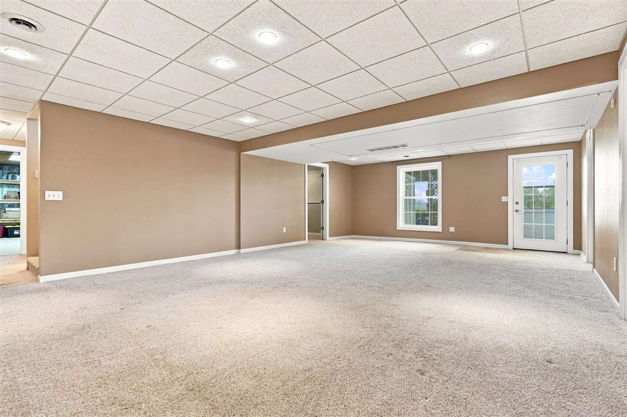 501 N Woodland Drive North English IA 52316
