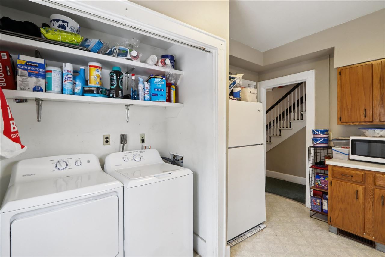 728 Bowery Street Iowa City IA 52240