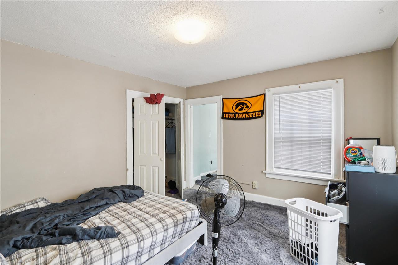 728 Bowery Street Iowa City IA 52240
