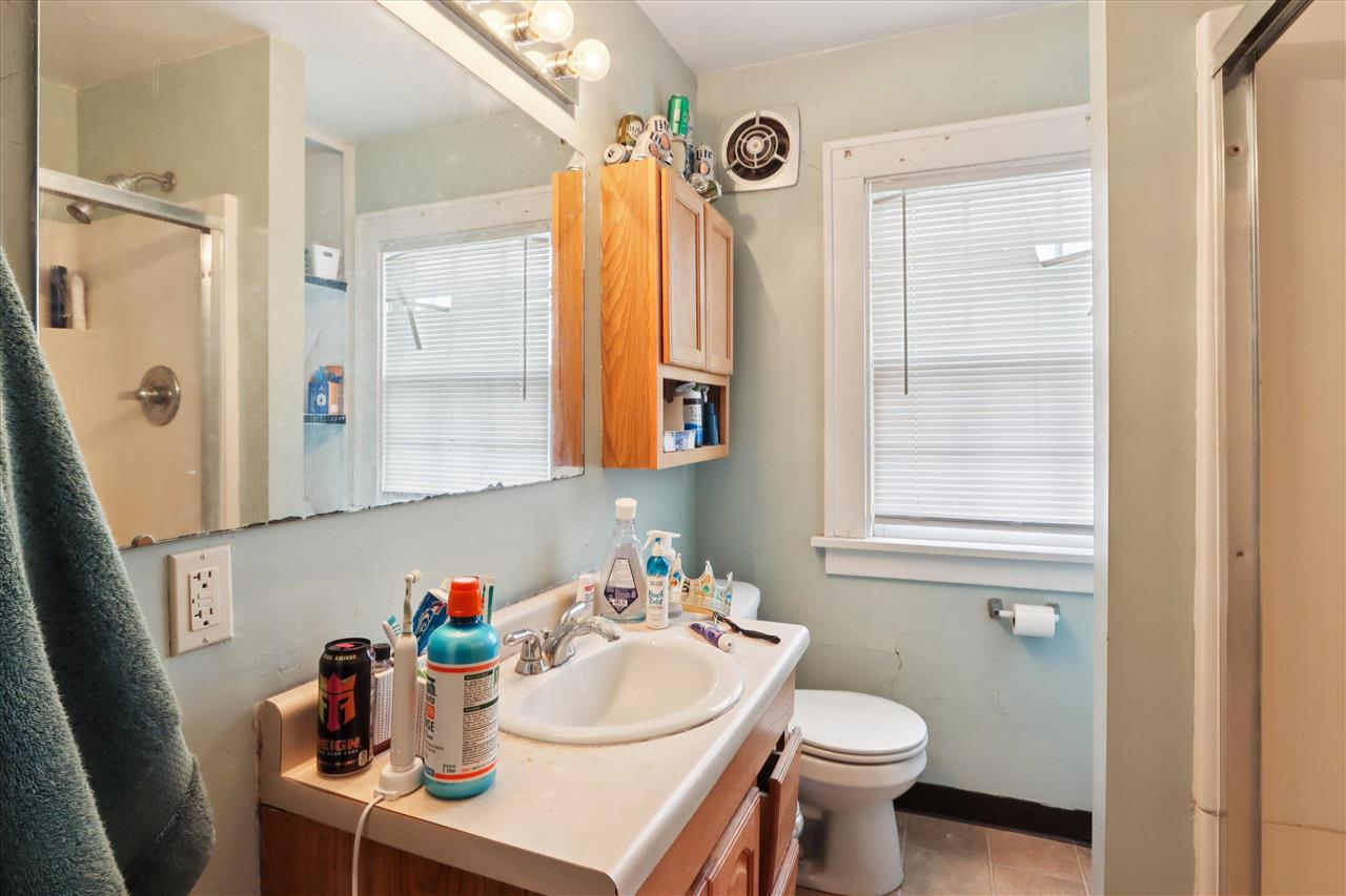 728 Bowery Street Iowa City IA 52240