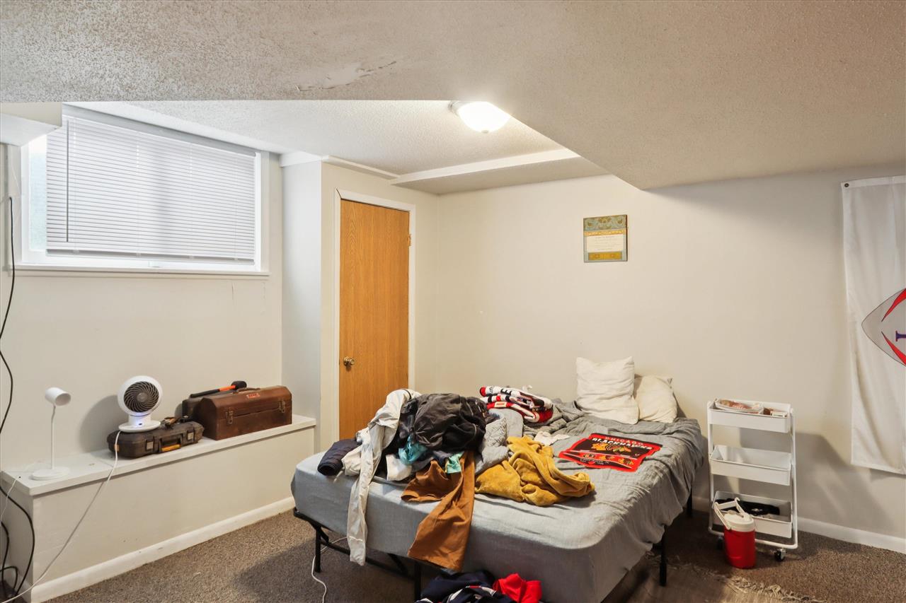 728 Bowery Street Iowa City IA 52240