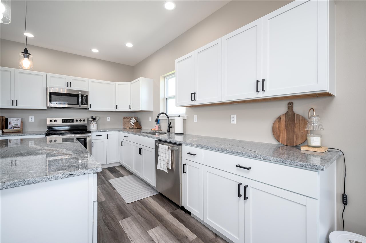 440 Galileo Drive Riverside IA 52327