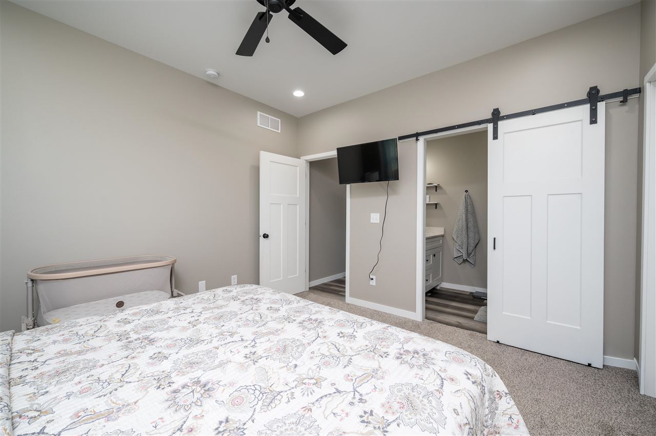 440 Galileo Drive Riverside IA 52327