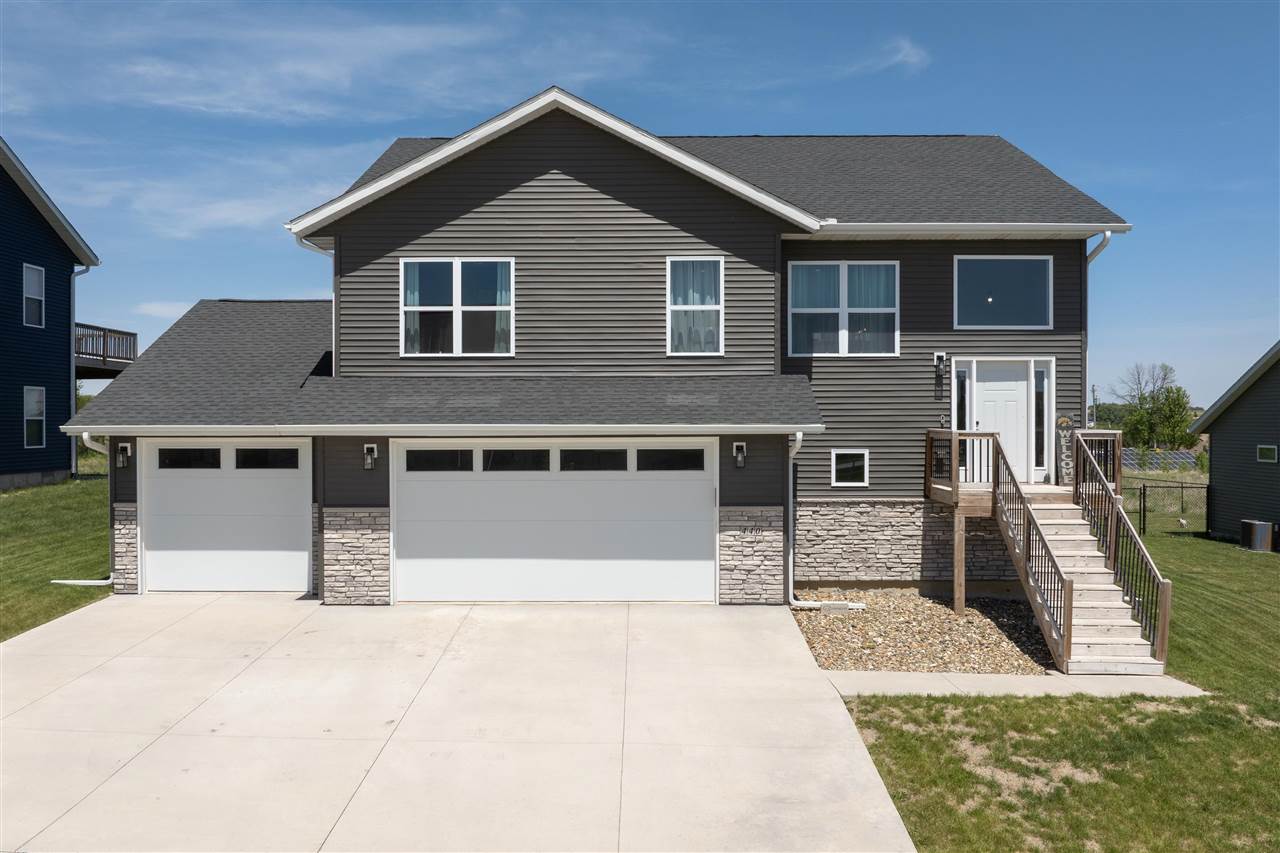 440 Galileo Drive Riverside IA 52327
