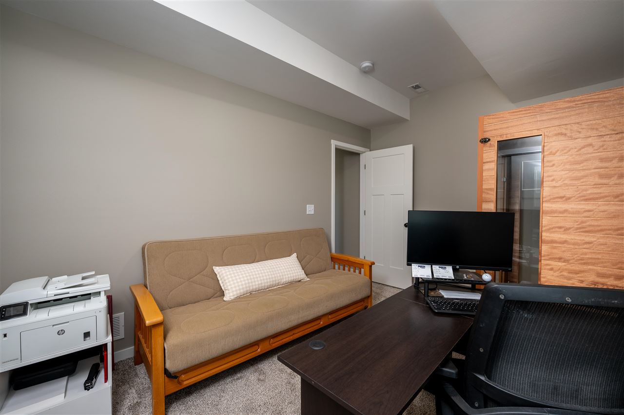 440 Galileo Drive Riverside IA 52327