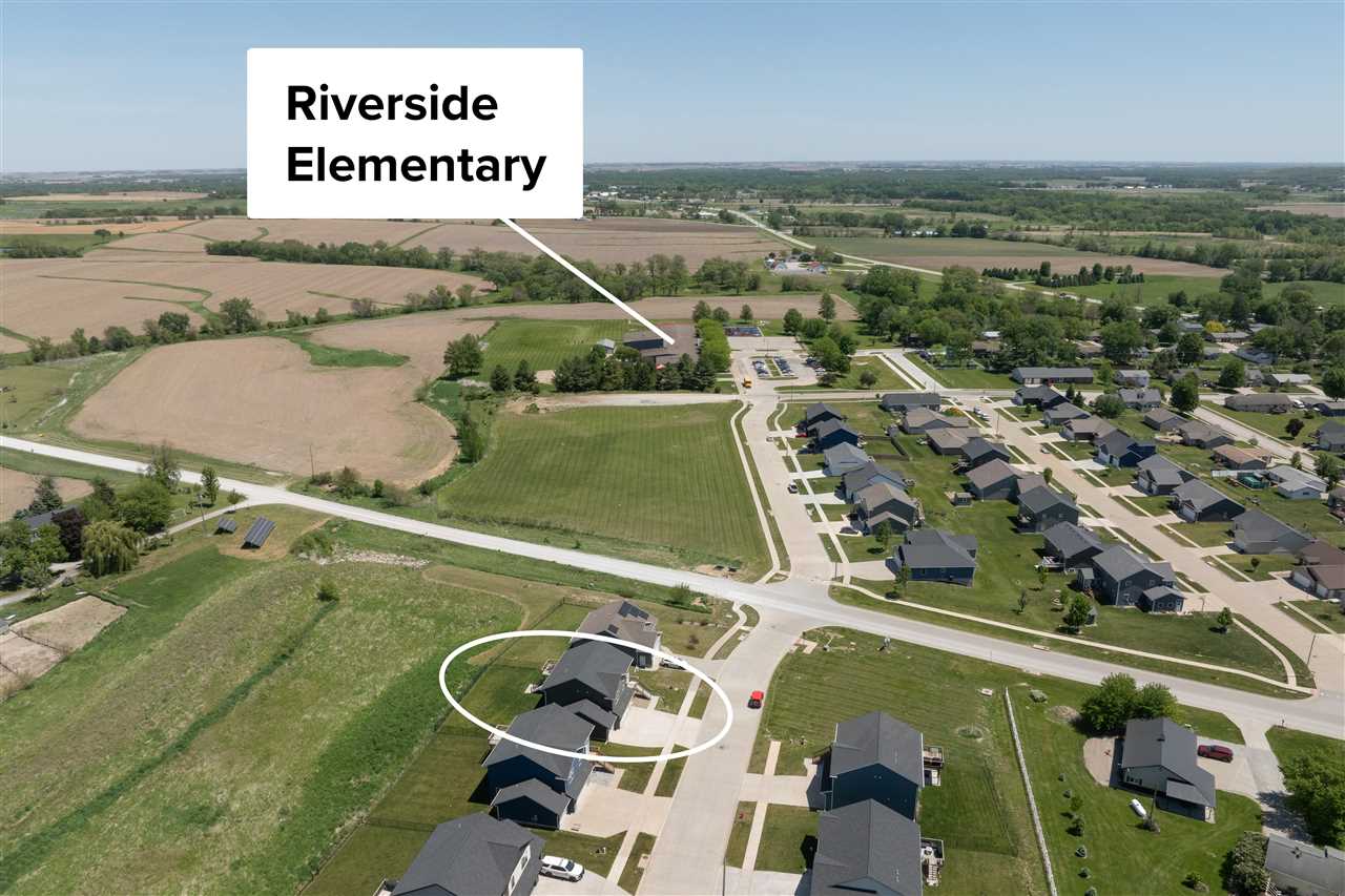 440 Galileo Drive Riverside IA 52327