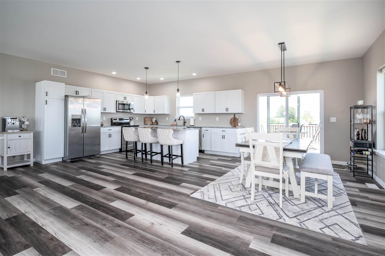 440 Galileo Drive Riverside IA 52327