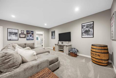 2908 Diamond Mil Circle Coralville IA 52241