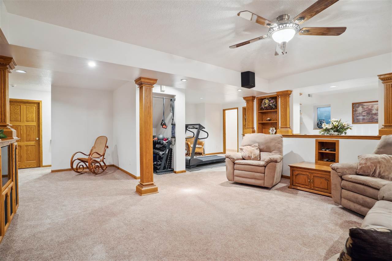 2545 F52 Trail Parnell IA 52325