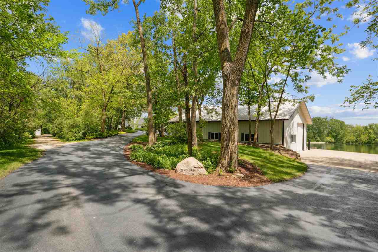 2545 F52 Trail Parnell IA 52325