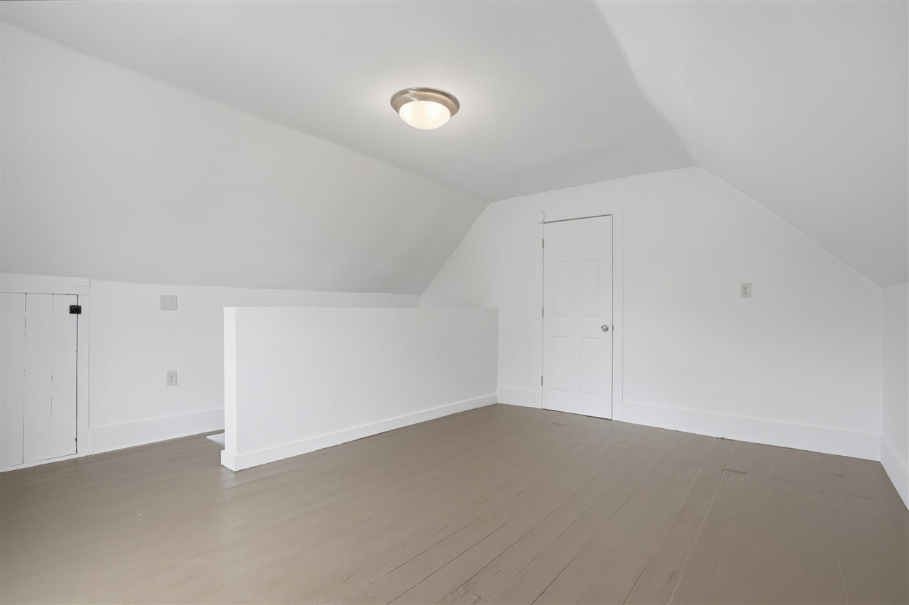 316 E 3rd Street Washington IA 52353