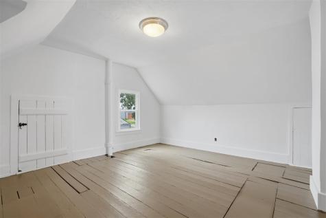 316 E 3rd Street Washington IA 52353