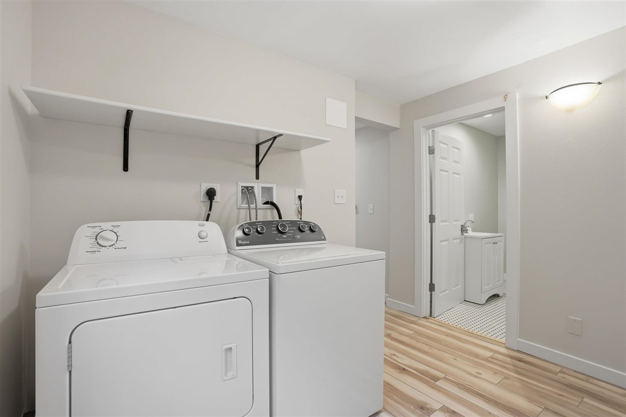 316 E 3rd Street Washington IA 52353
