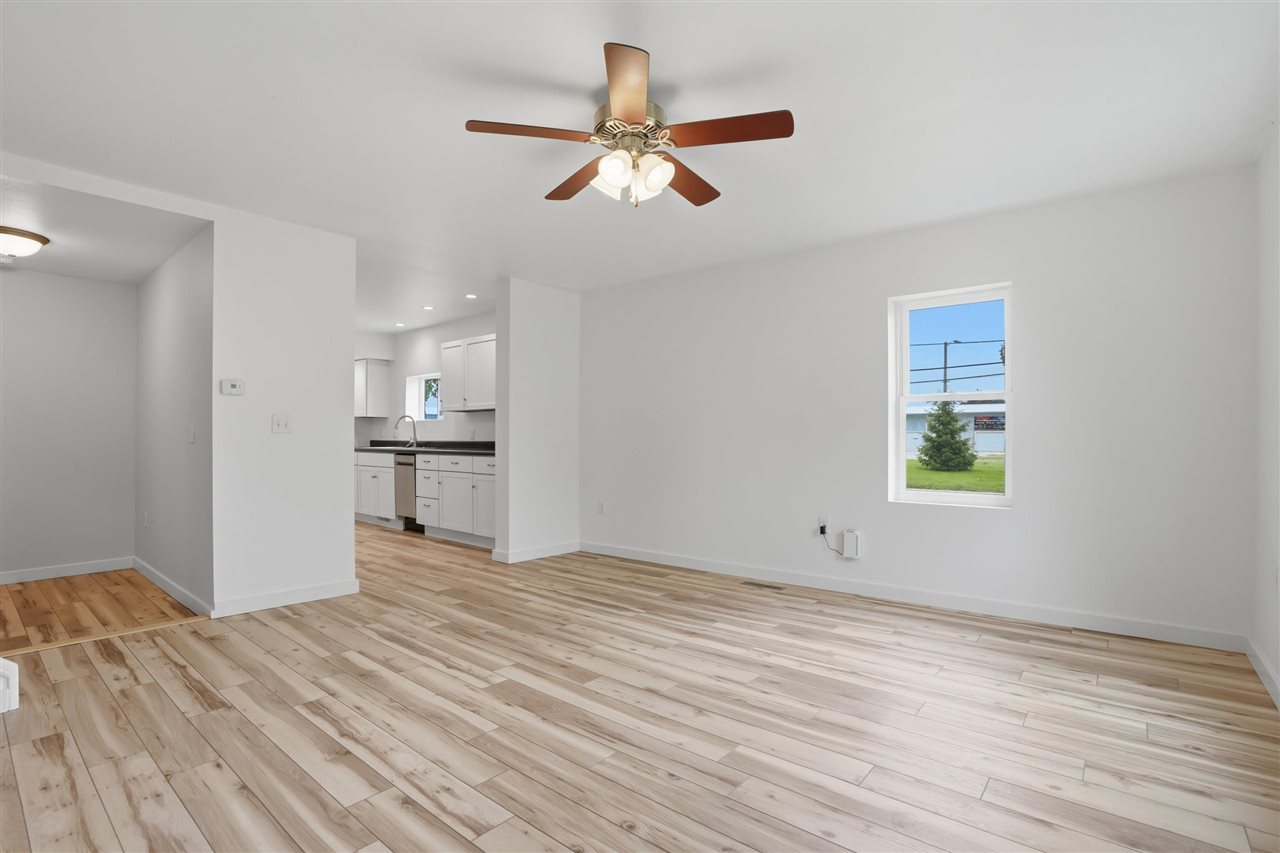 316 E 3rd Street Washington IA 52353